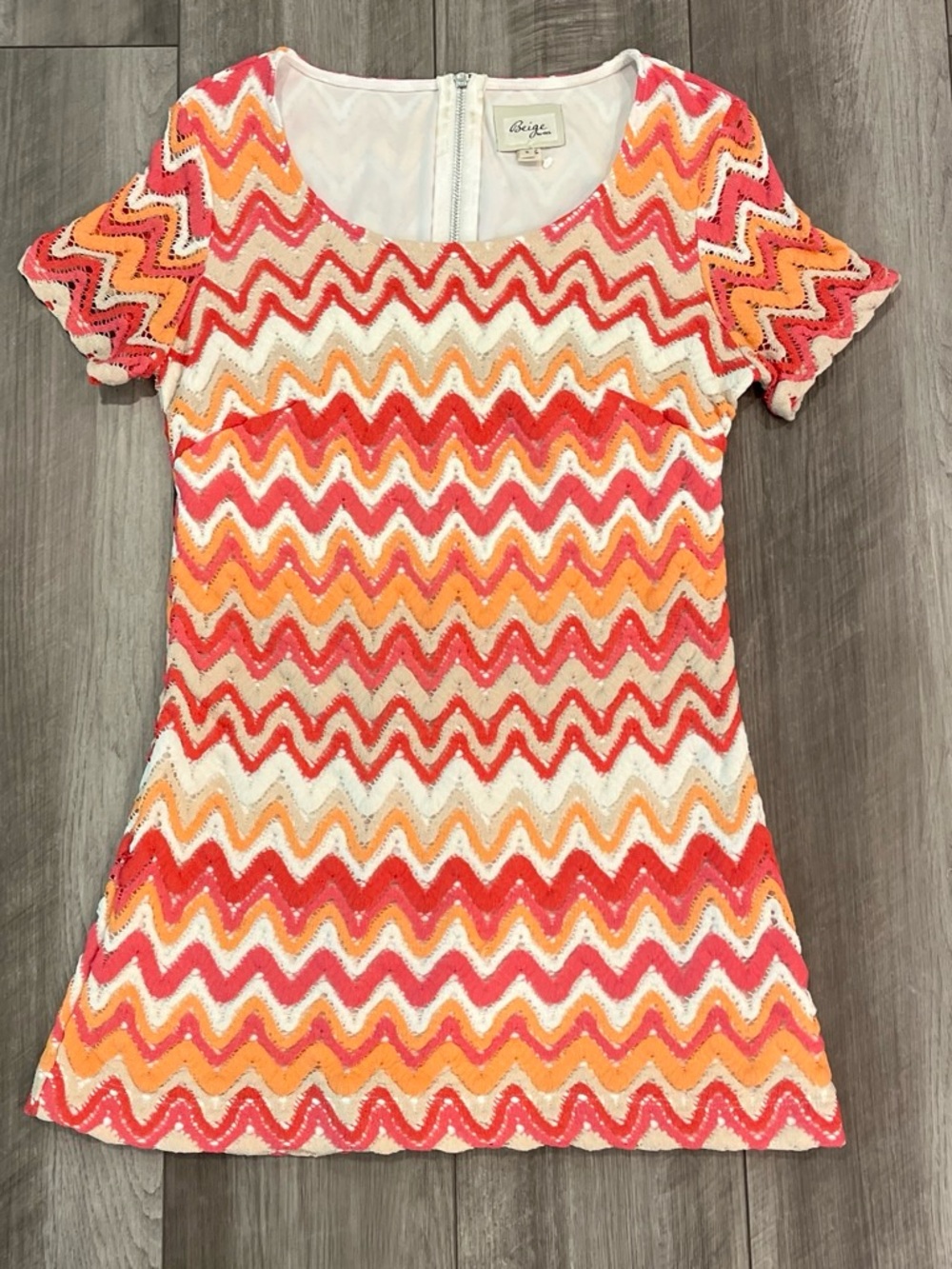 Beige by ECI Women’s Zigzag Pattern Dress